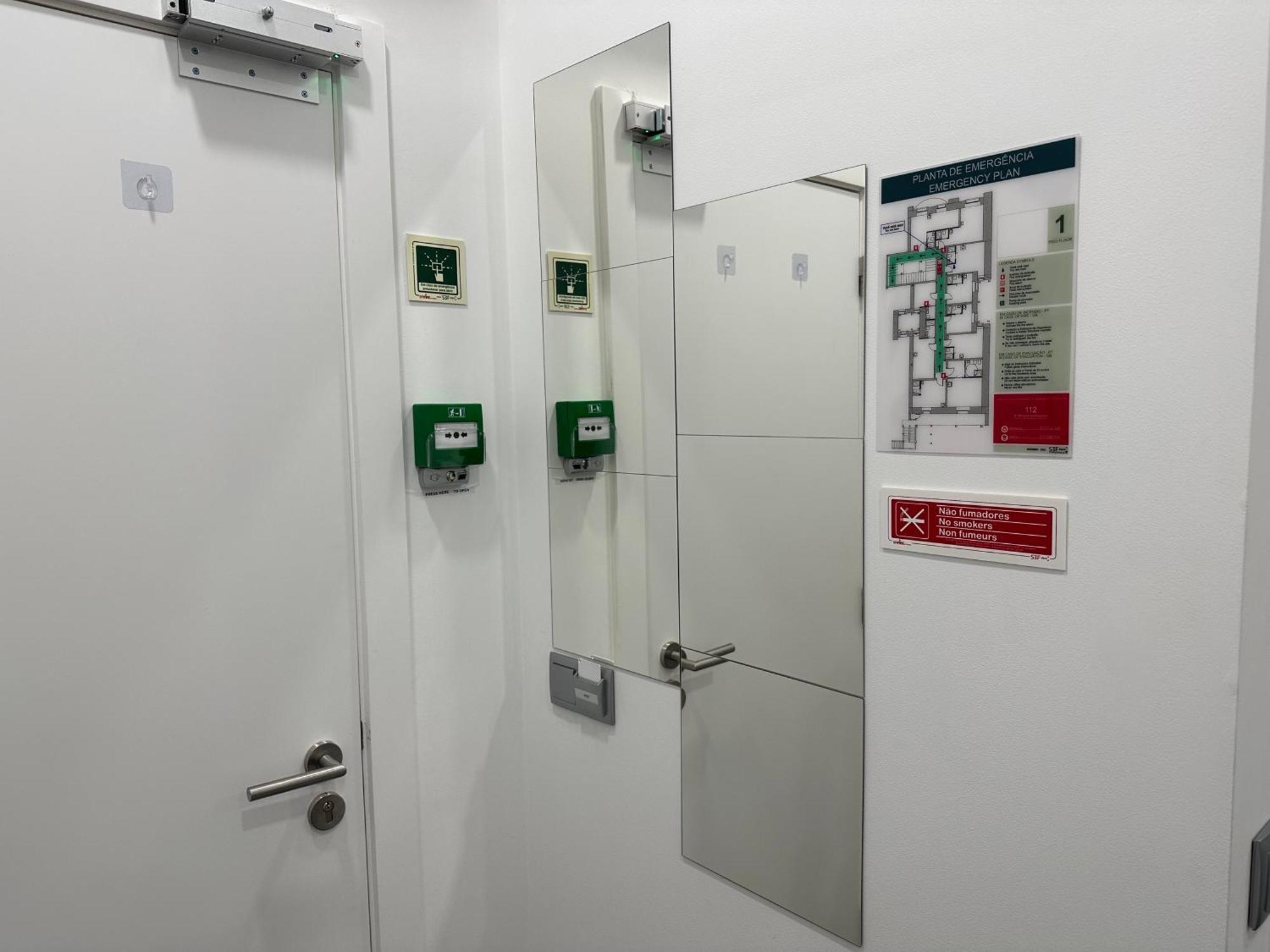 Laniakea Suites Lisboa Стая снимка